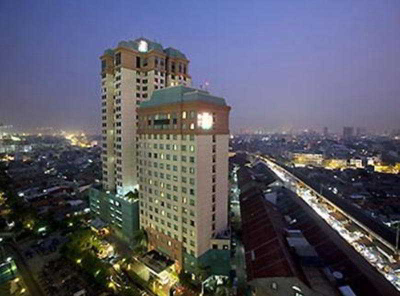 Ibis Mangga Dua Hotel Jakarta Exterior photo