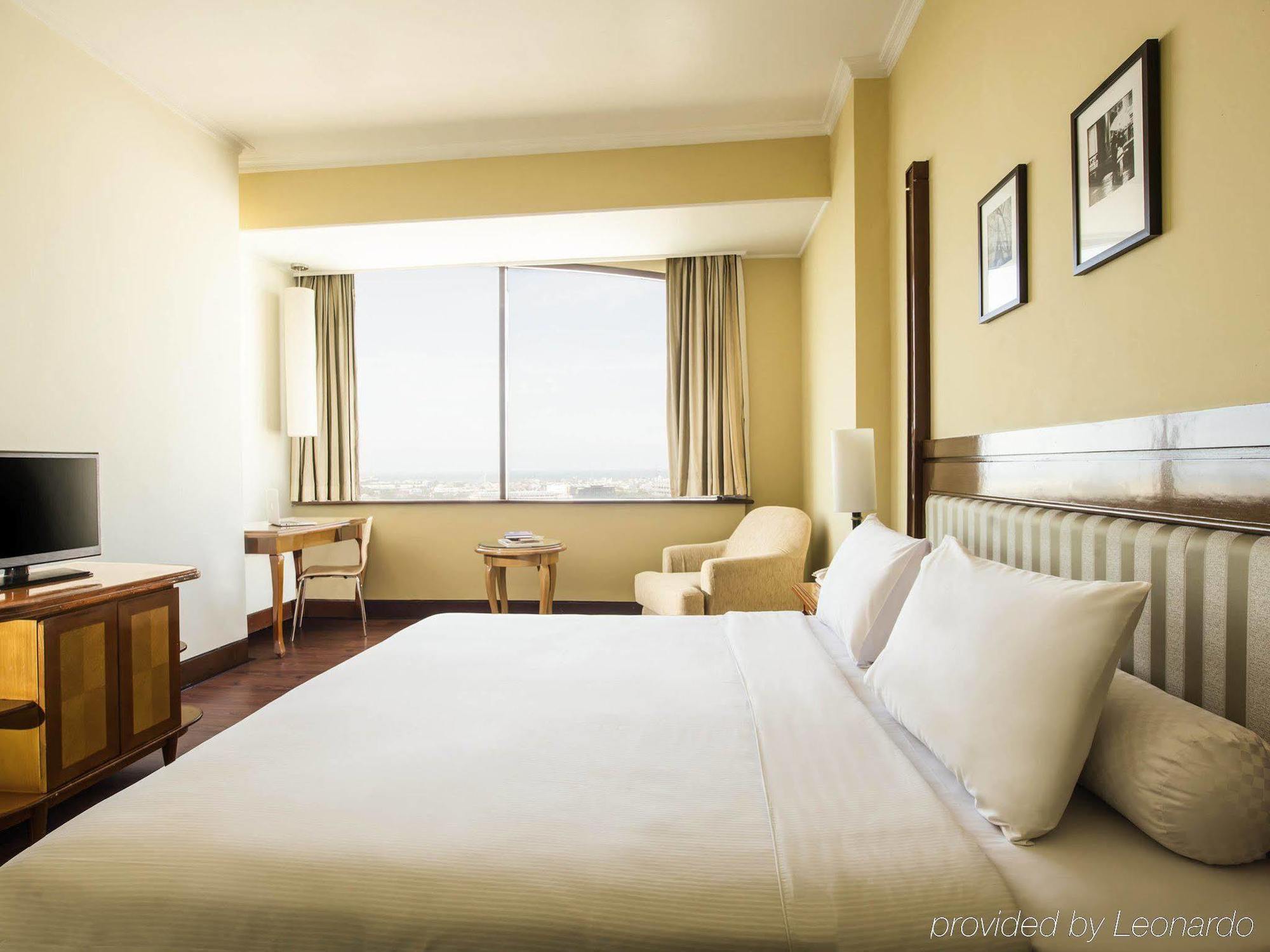 Ibis Mangga Dua Hotel Jakarta Exterior photo