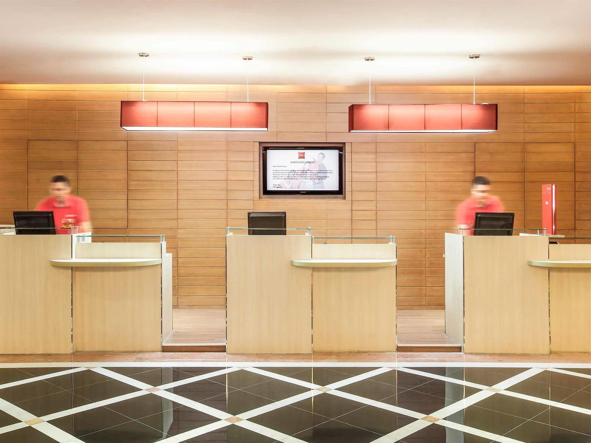 Ibis Mangga Dua Hotel Jakarta Exterior photo